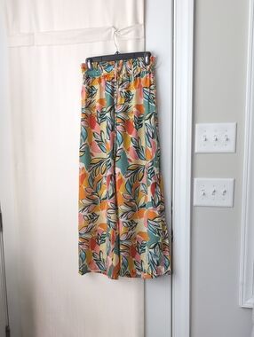 THML Small Floral Palazzo/Beach Pants